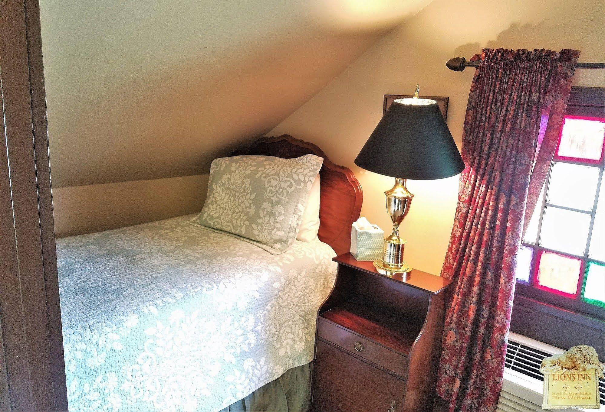 Lion'S Inn Bed And Breakfast La Nouvelle-Orléans Extérieur photo