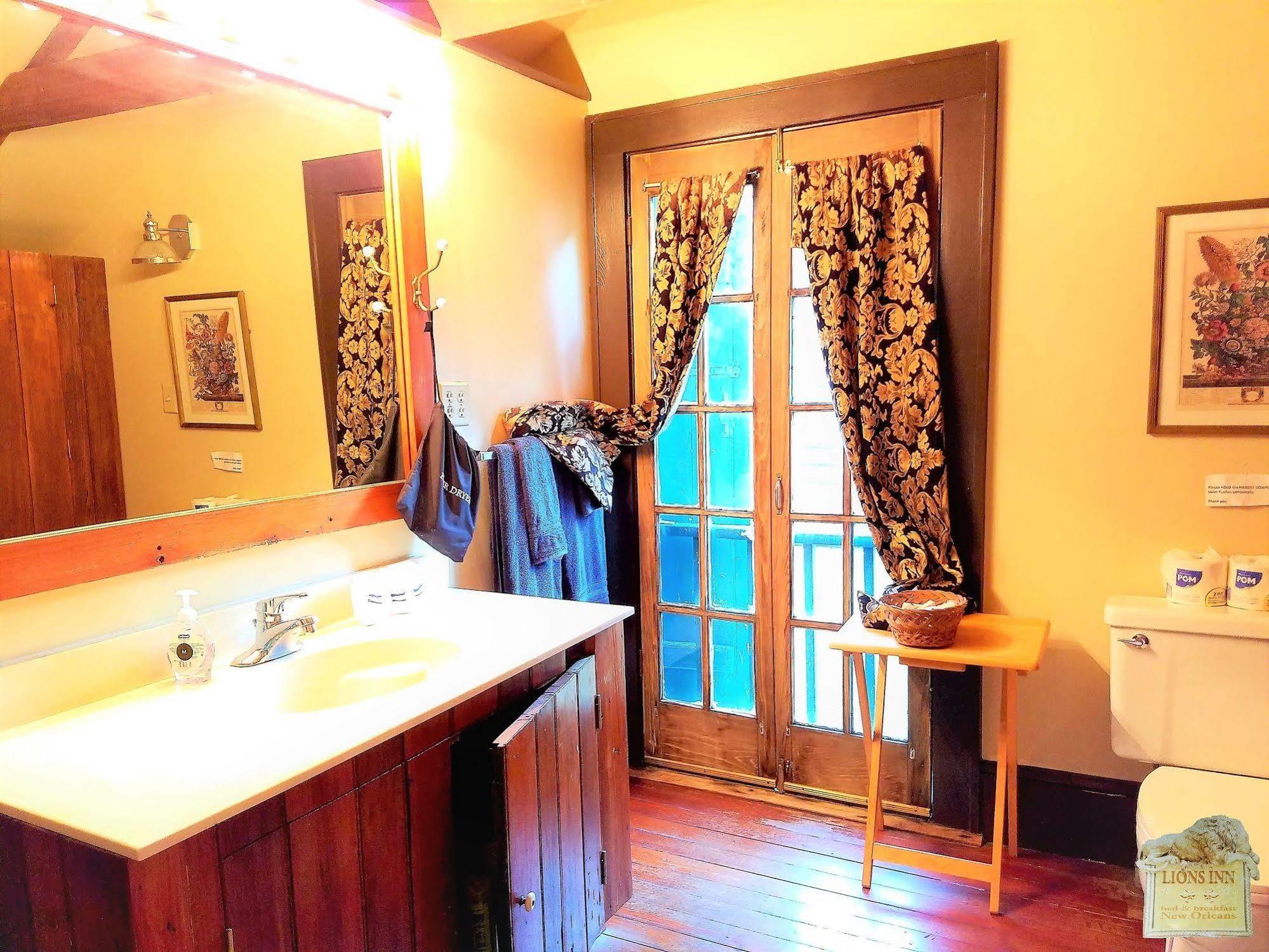 Lion'S Inn Bed And Breakfast La Nouvelle-Orléans Extérieur photo